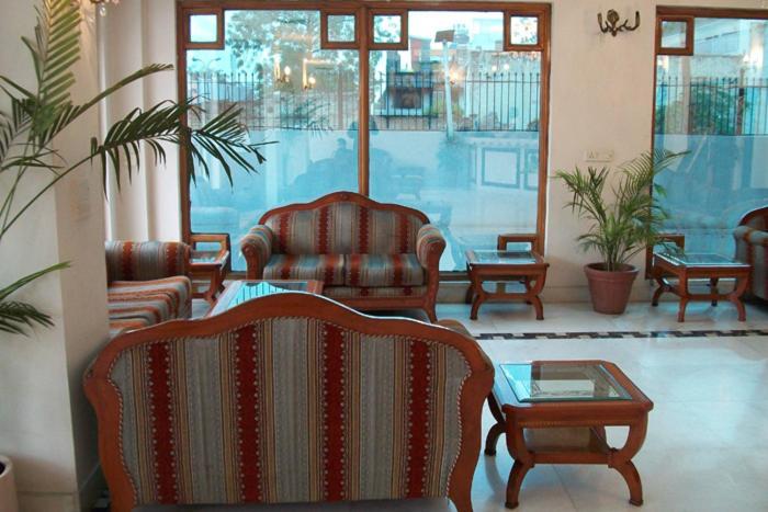 Hotel Diana Palace Jaipur Dış mekan fotoğraf